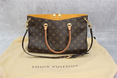 louis vuitton monogram pallas|LOUIS VUITTON Monogram Pallas Safran .